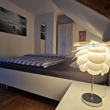 Surforama Studio Apartment Mit Meerblick Und Garten Фемарн Экстерьер фото